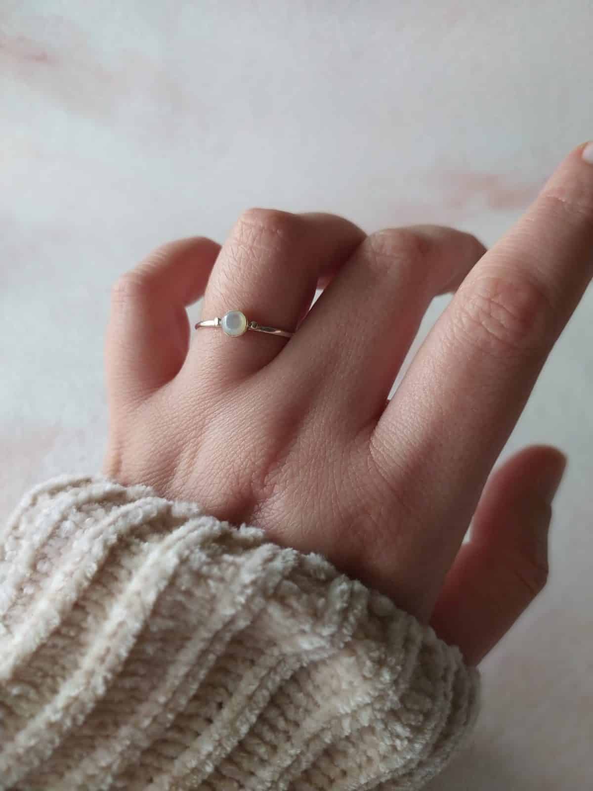 Anillo Lila en Plata 925 y nácar